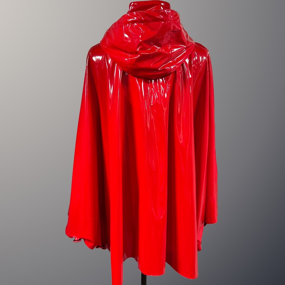 Freitag Fashion Patent Rain Poncho (Waterproof!) - Picture 3 of 9